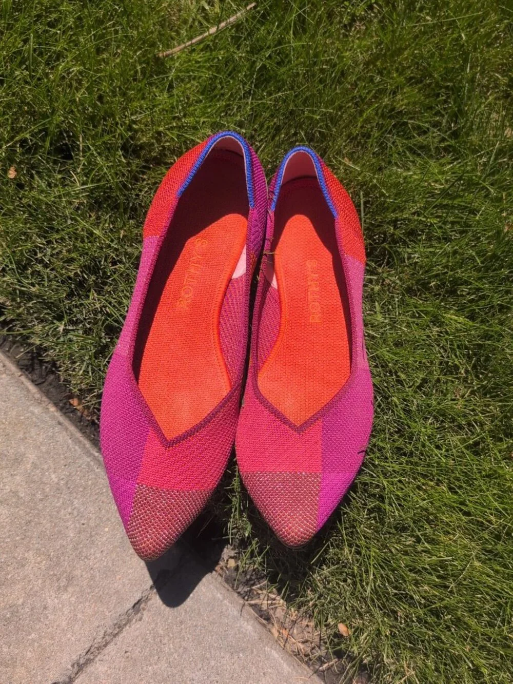 Rothy's Retired The Point Metallic Pomegranate Ballet Flat Size 7.5
